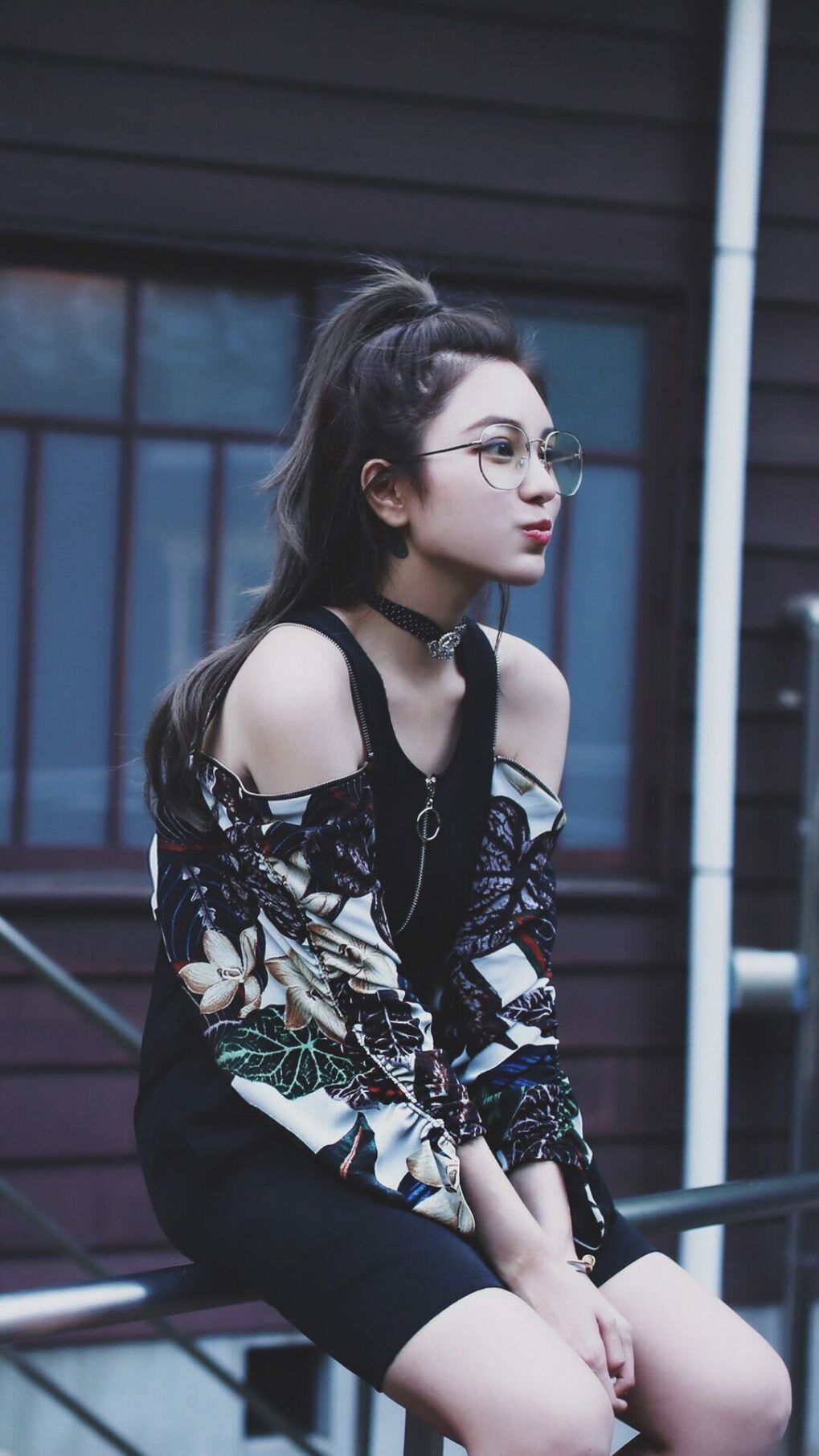 足球跨界内容成功进军综艺节目市场,足球外跨教学视频